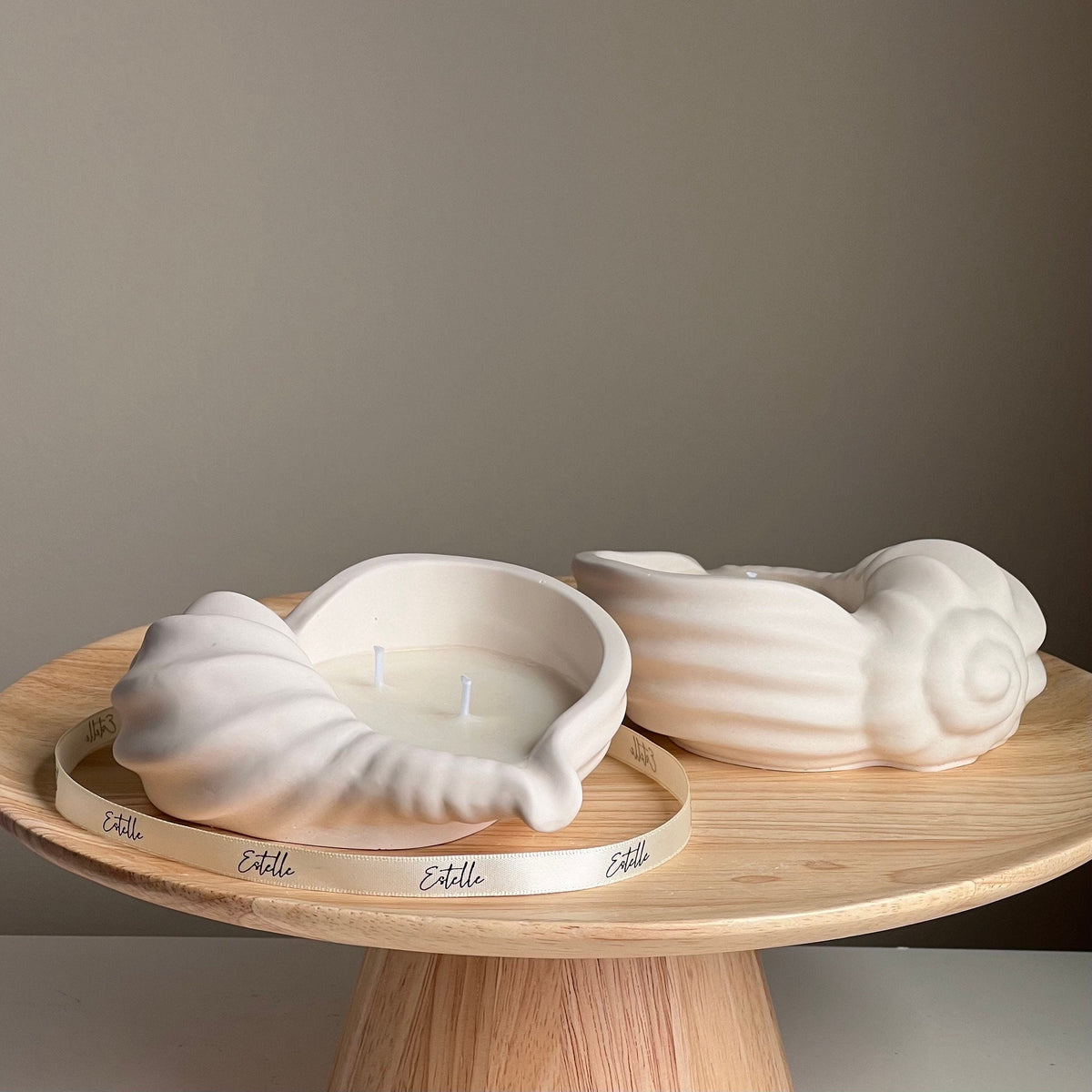 Conch Shell Soy Wax Candle | Jesmonite Vessel, Handmade-1