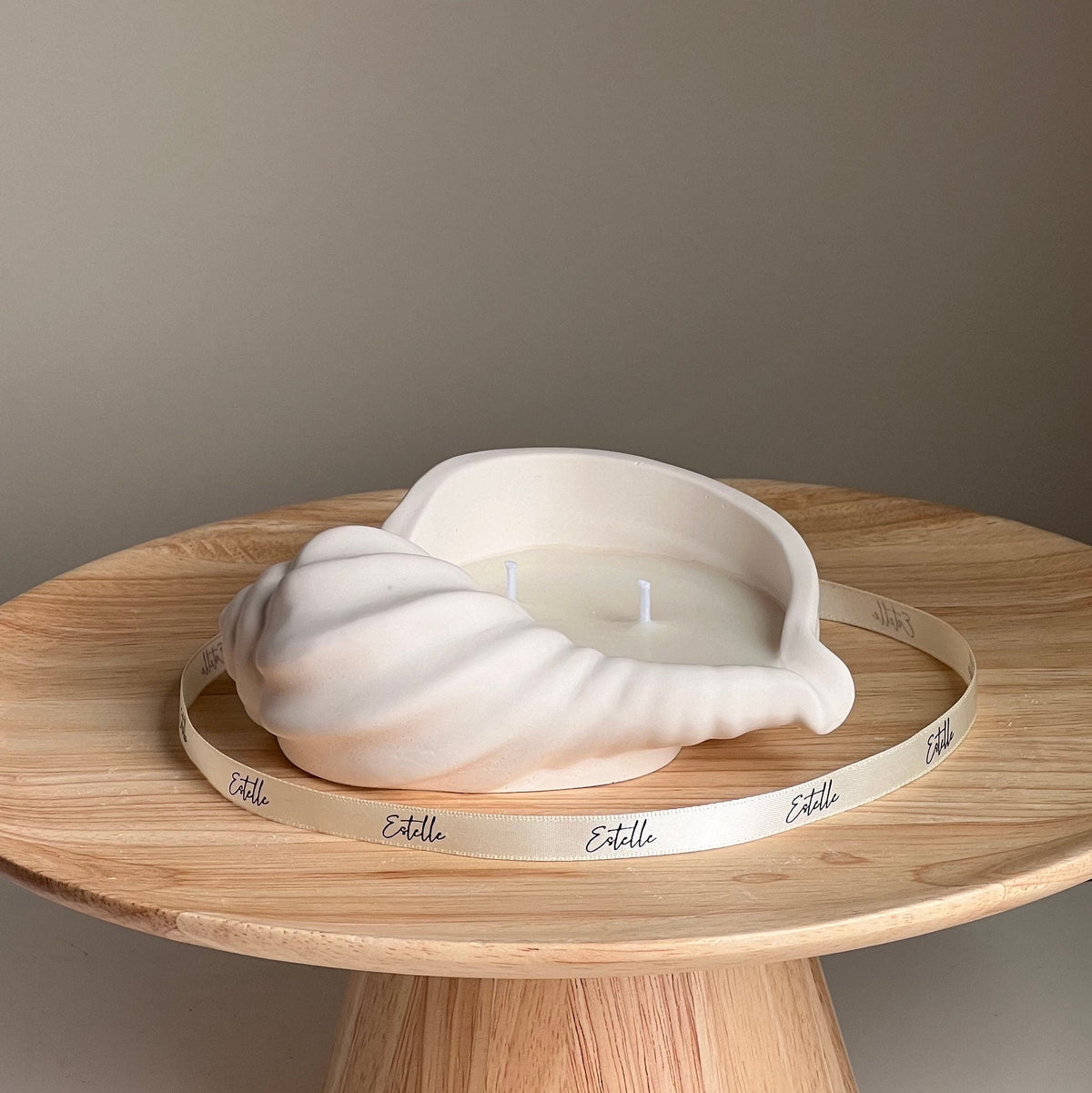 Conch Shell Soy Wax Candle | Jesmonite Vessel, Handmade-4
