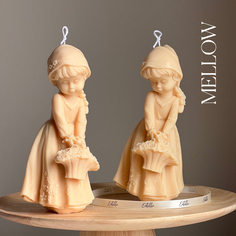 Sculptural Girl Soy Candle | Home Decor Gift-5