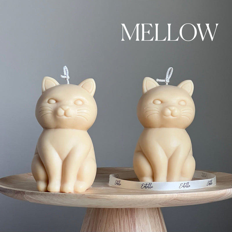 Handmade Soy Wax Cat Candle: Sculptural Home Decor Gift-4