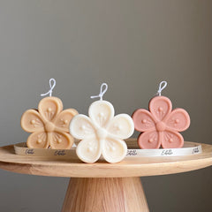 Soy Wax Flower Candle: Sculptural Blossom Candle-1