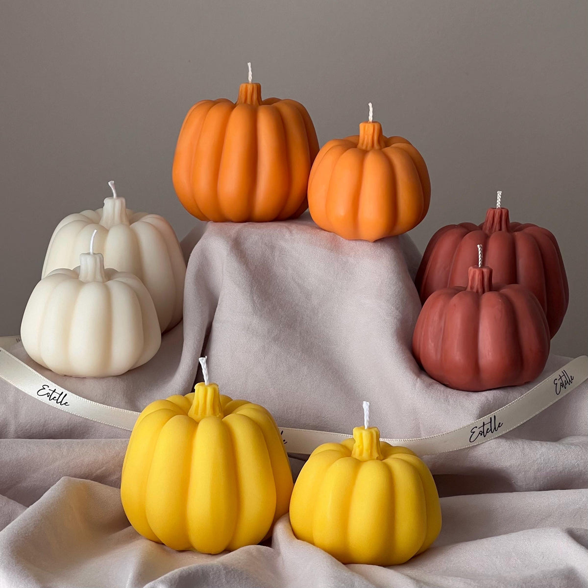 Handmade Pumpkin Soy Wax Candle Set: Autumn Home Decor-5
