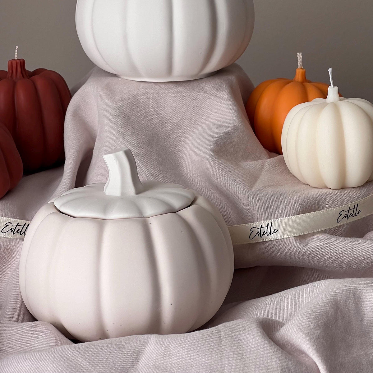 Pumpkin Jar Soy Wax Candle: Handmade Jesmonite Vessel, Autumn Scent-2