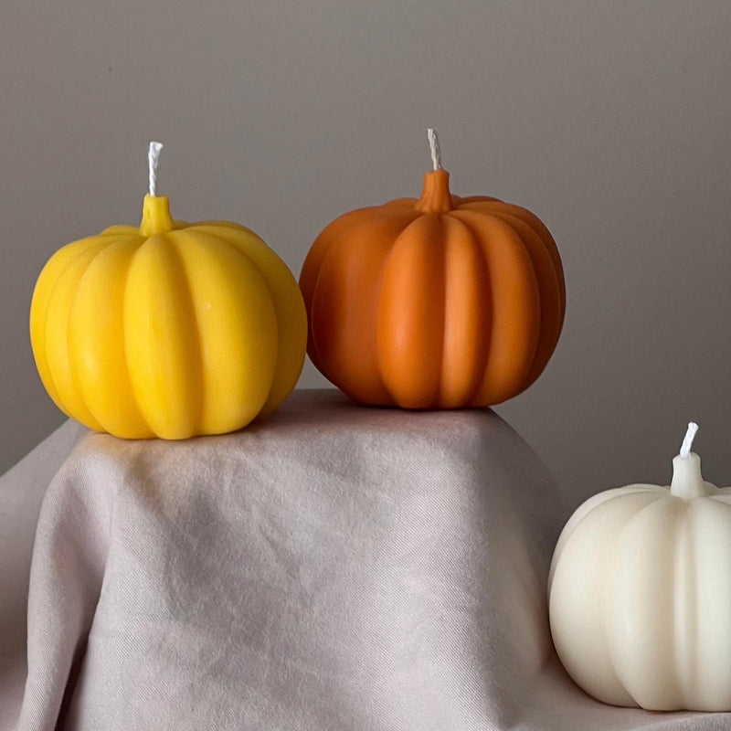 Handmade Pumpkin Soy Wax Candle: Autumn Halloween Decor-3