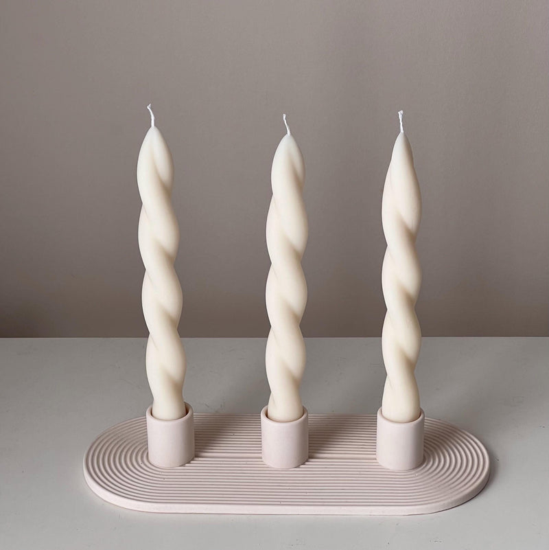 Geometric Jesmonite Candlestick Holder: Minimalist 3-Candle Centerpiece-4
