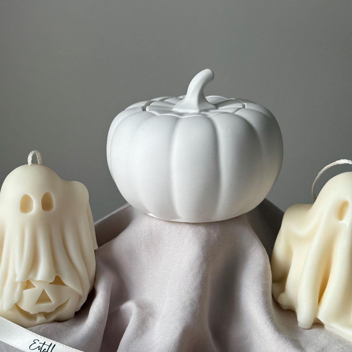 Pumpkin Jar Soy Wax Candle: Handmade Jesmonite Autumn Decor-3