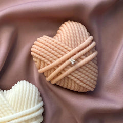 Knitting Wool Heart Soy Candle: Handmade Home Decor Gift-4