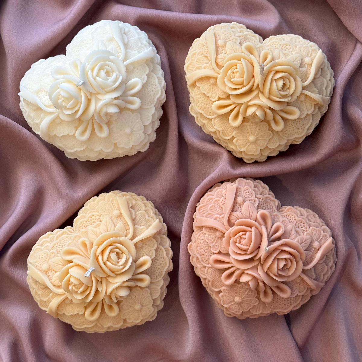 Flower Heart Soy Candle: Handmade Home Decor Gift-1