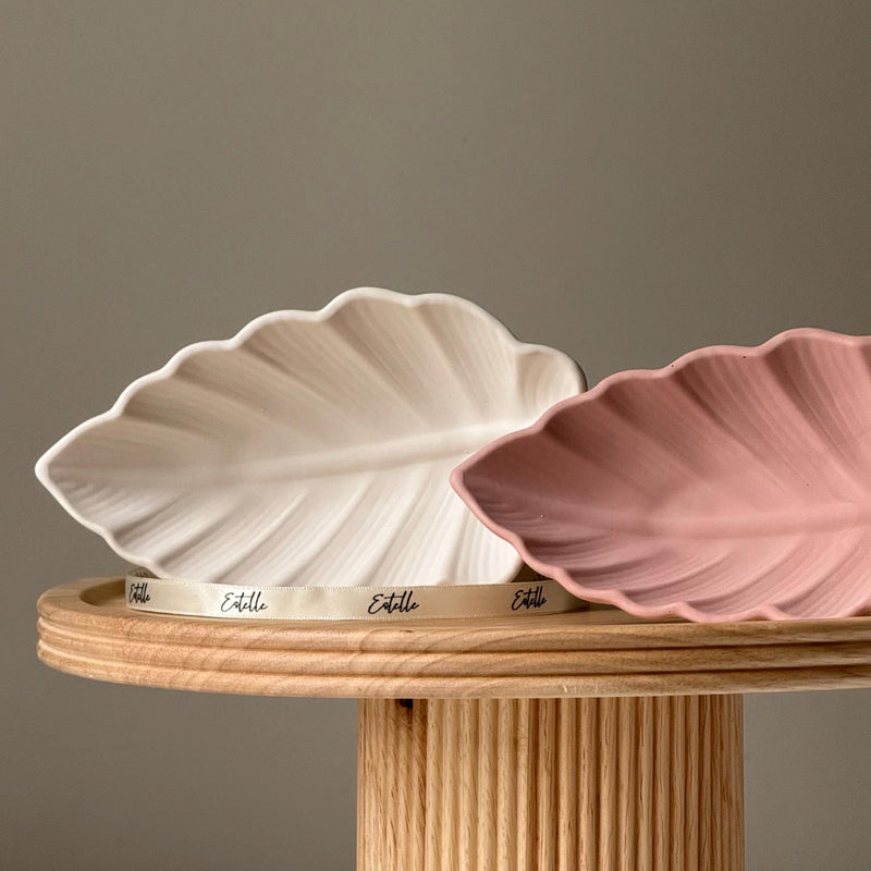 Jesmonite Leaf Tray: Scandi Jewelry Dish, Desk Organizer-2