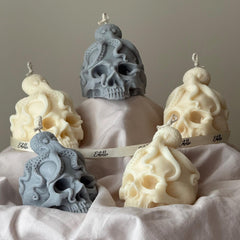 Skull Candle with Octopus: Spooky Halloween Soy Wax Decor-1
