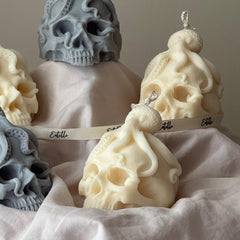 Skull Candle with Octopus: Spooky Halloween Soy Wax Decor-3