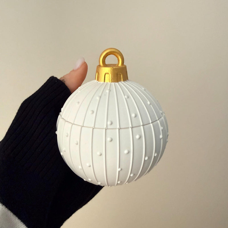 Winter Ornament Bauble Candle – Sculptural Holiday Decor, Handcrafted Soy Wax Candle-3