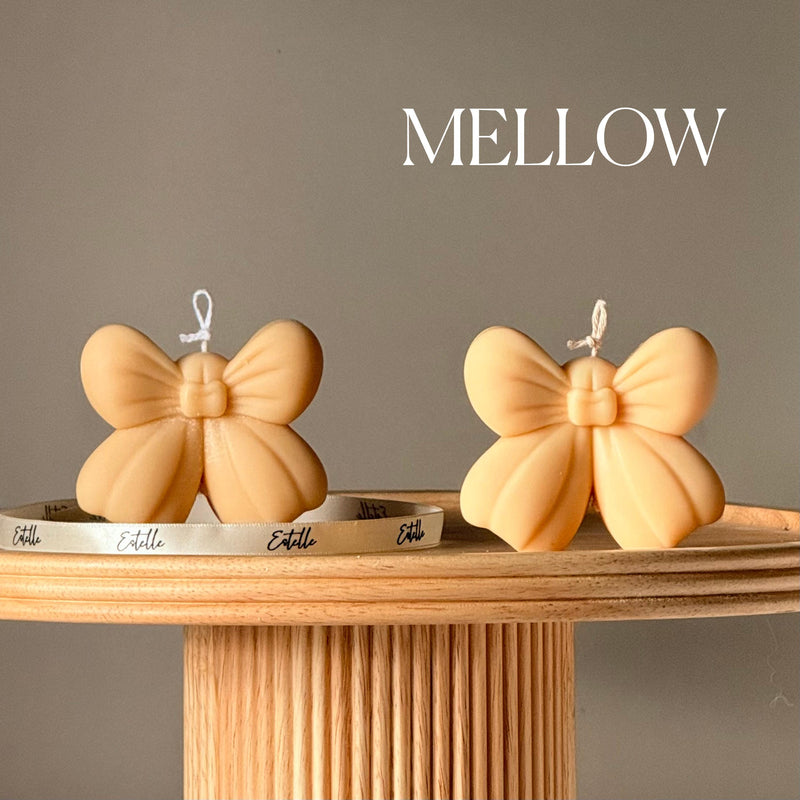 Bow Soy Wax Candle: Sculptural Home Decor, Unscented Candle-3
