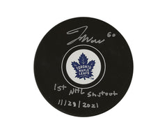 Disco de hockey Toronto Maple Leafs firmado por Joseph Woll con la inscripción "1st NHL Shutout 11/23/2021"-1