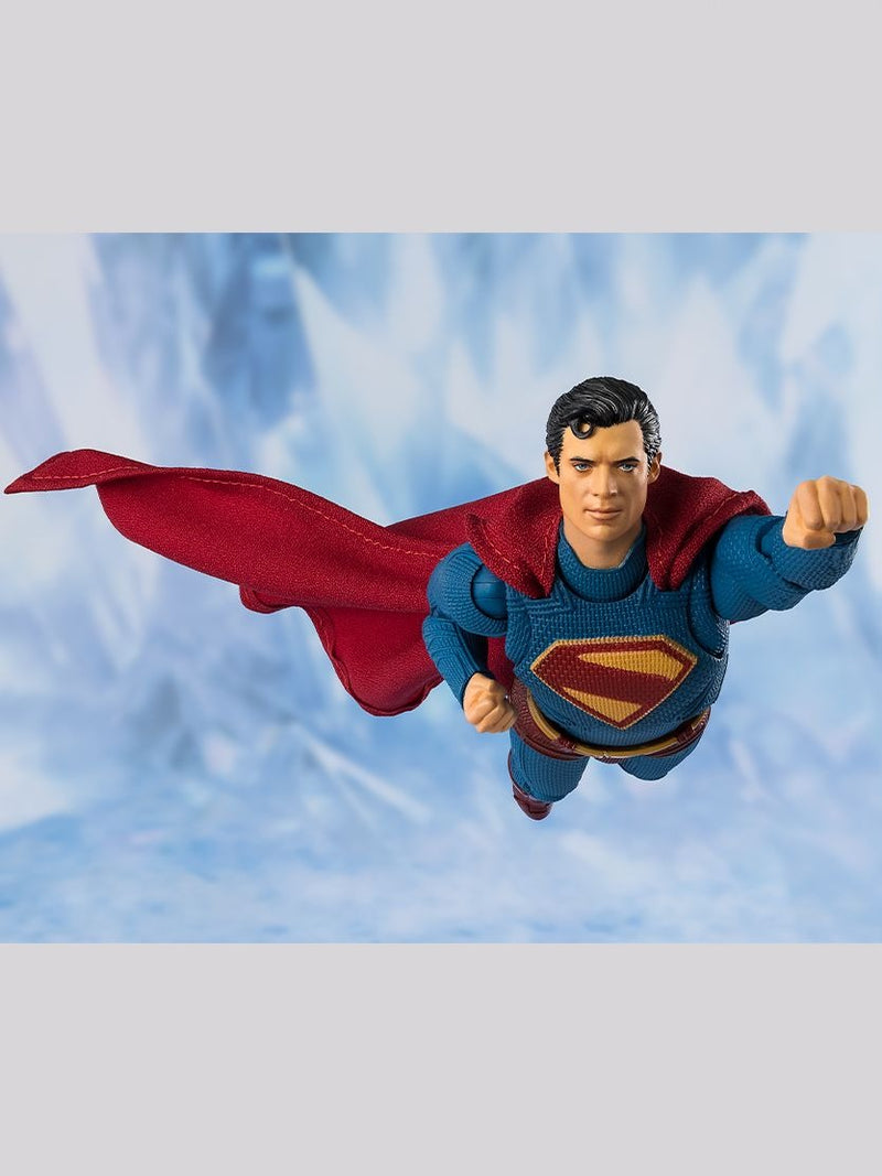 S.H.Figuarts - Superman ( 2025 )-1