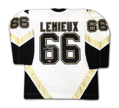 Mario Lemieux Autographed Pittsburgh Penguins White Jersey-2