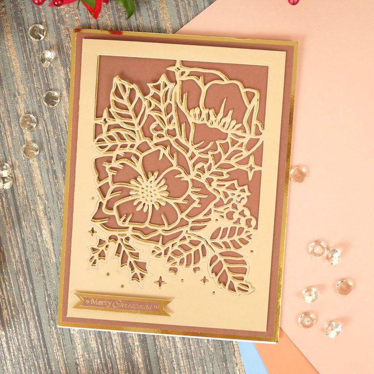 Moonstone Dies - Christmas Bouquet-2