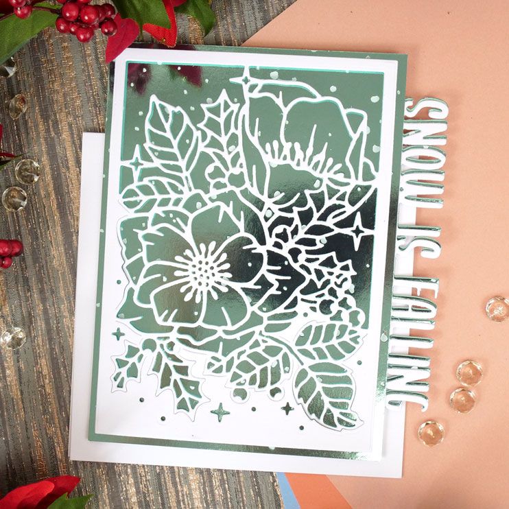 Moonstone Dies - Christmas Bouquet-3