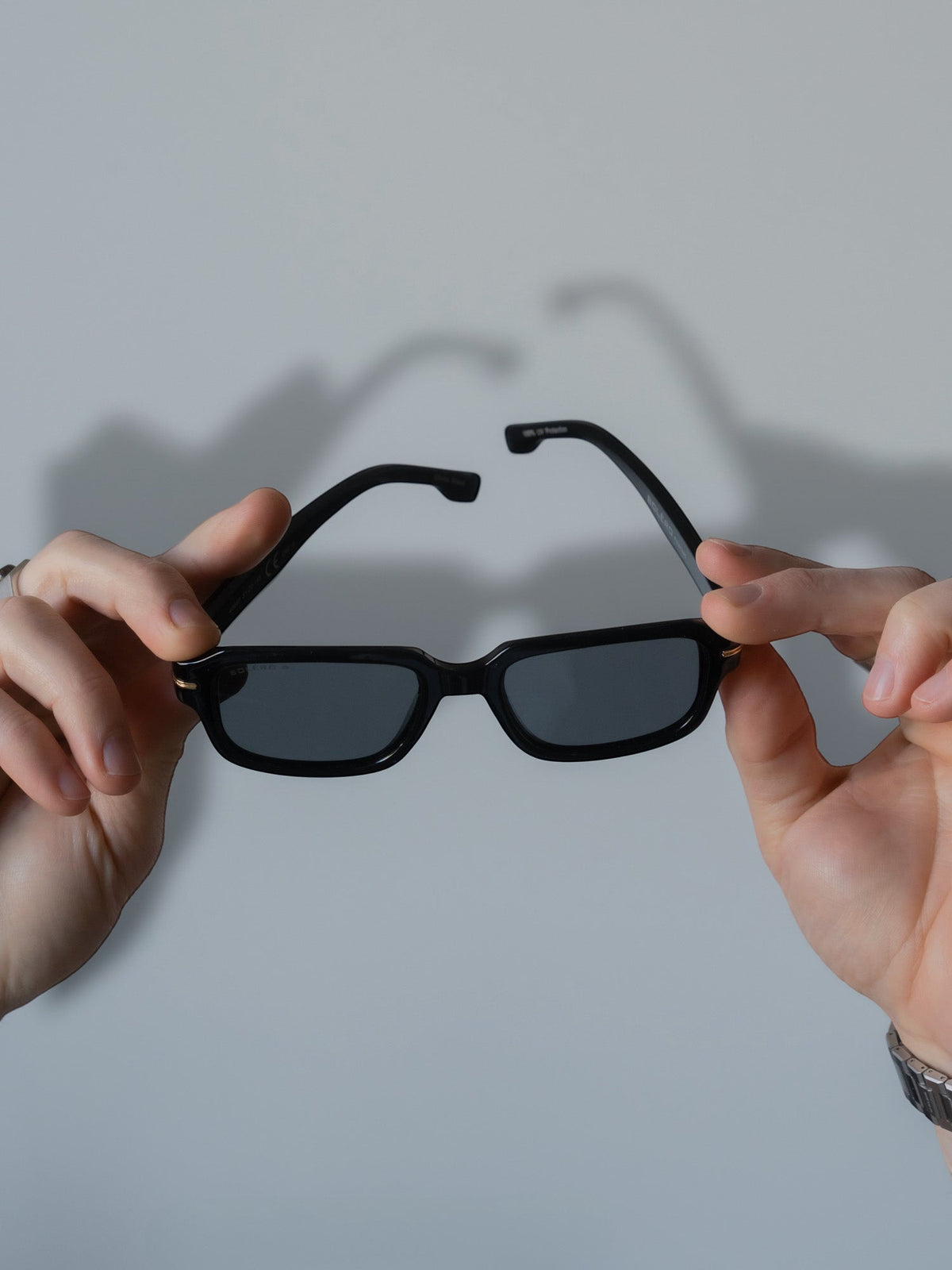 Boléro Rhea — Retro Rectangle Sunglasses-16