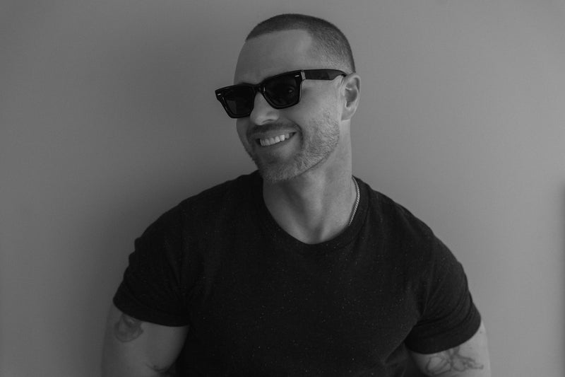 Boléro Knox — Bold Classic Square Sunglasses-13