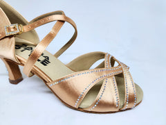 Zircon Champagne - 2.5"-2