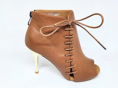Lazuli Brown- Stiletto-1