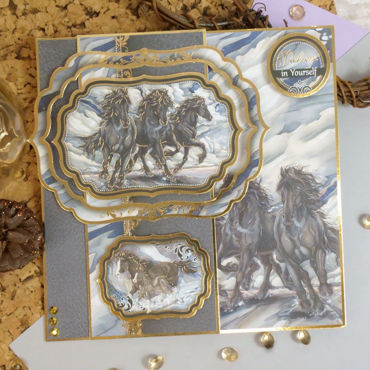 Running Free Luxury Topper Collection-4