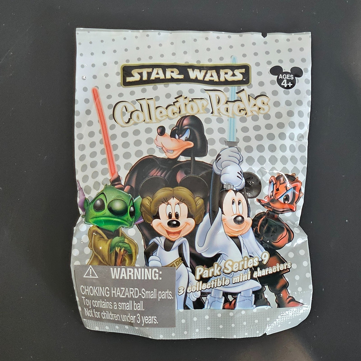 NEW! 2009 Disney- Star Wars Collector Pack Series 9