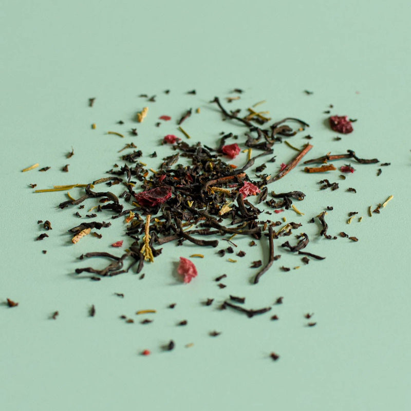 Loose Leaf Tea - English Breakfast Black Tea, Balsam Fir & Cranberry-4