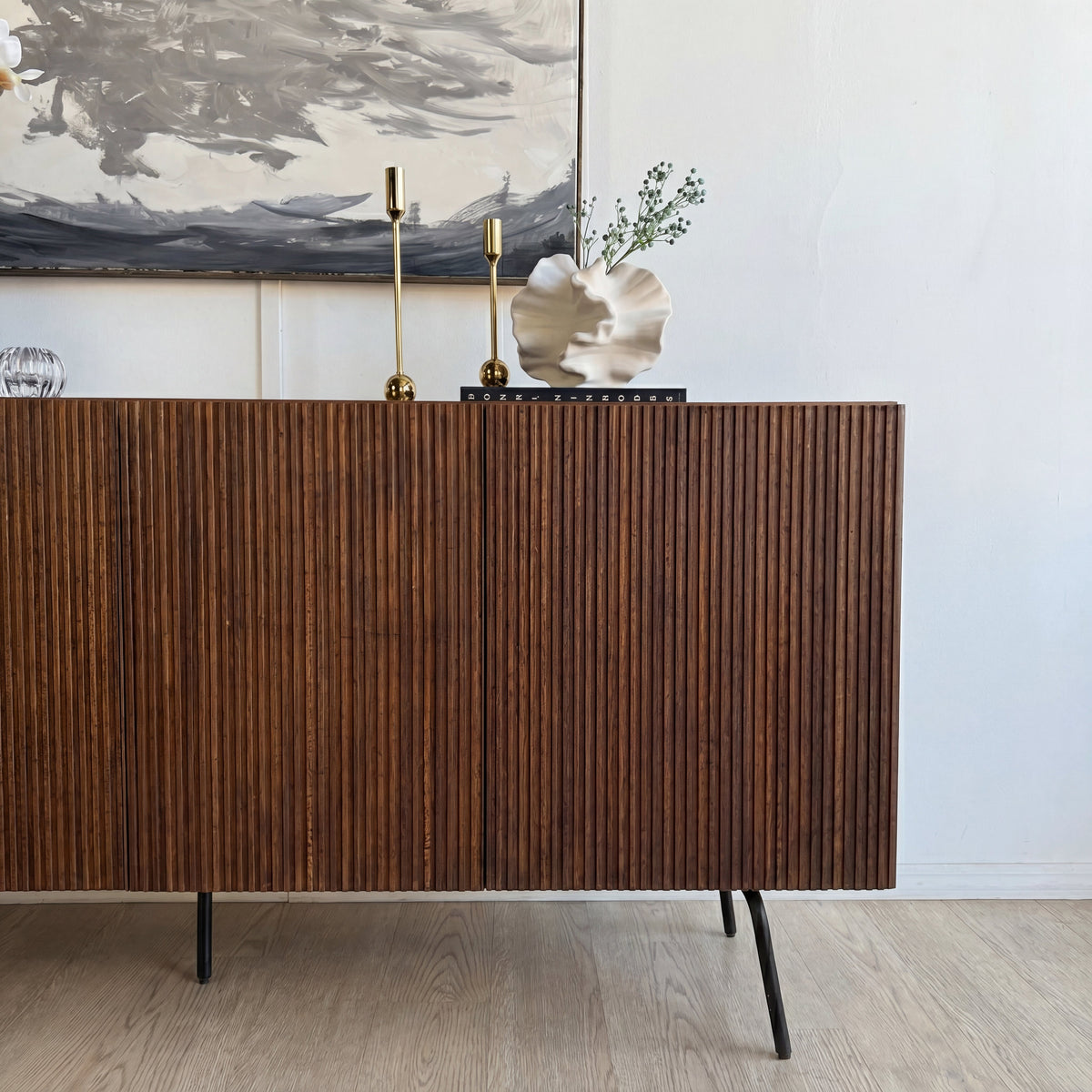VEIL Sideboard  4 Doors-11